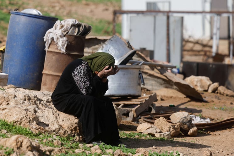 منع دخول المساعدات الى غزة زاد الطين بلة